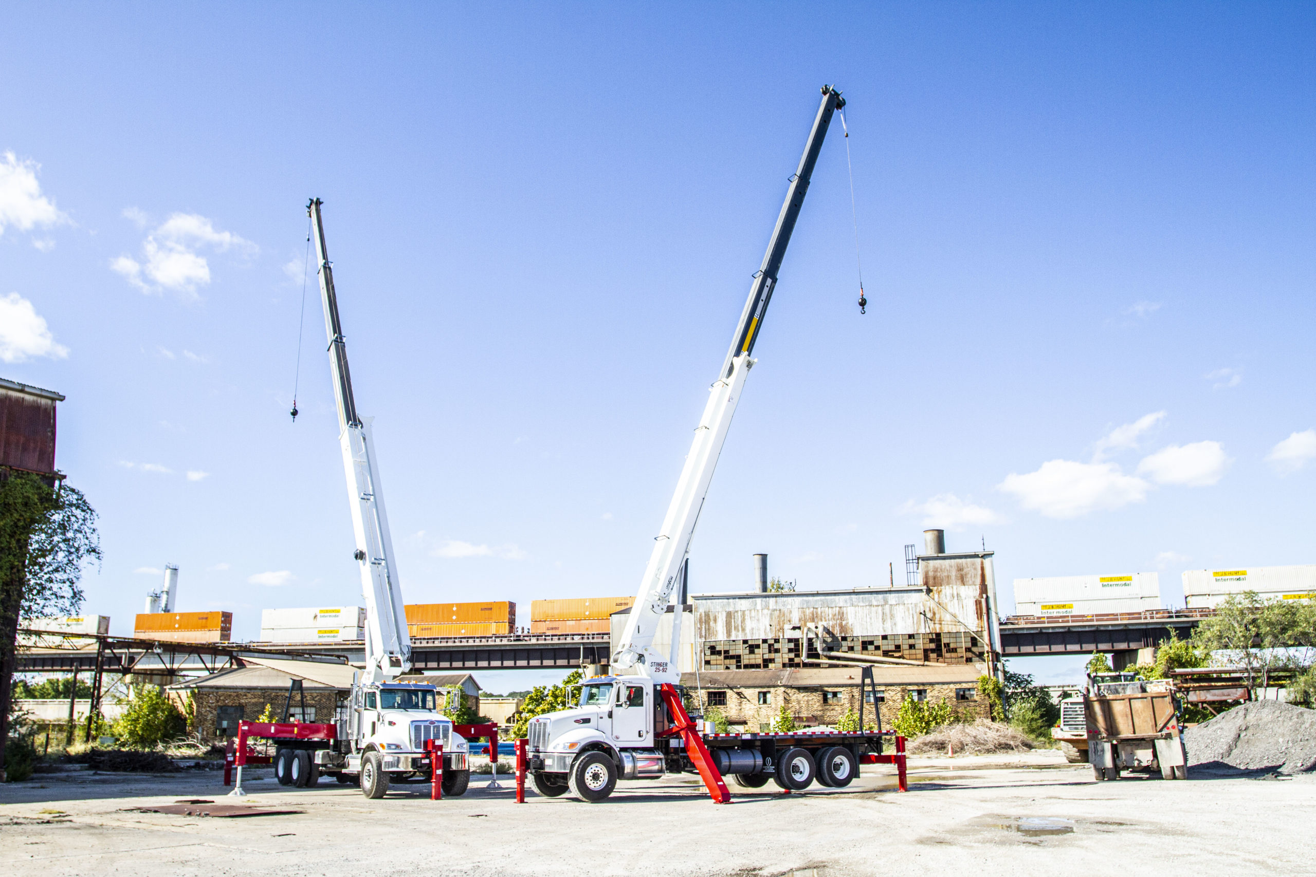Load King Stingers 25 and 35 Ton boom trucks