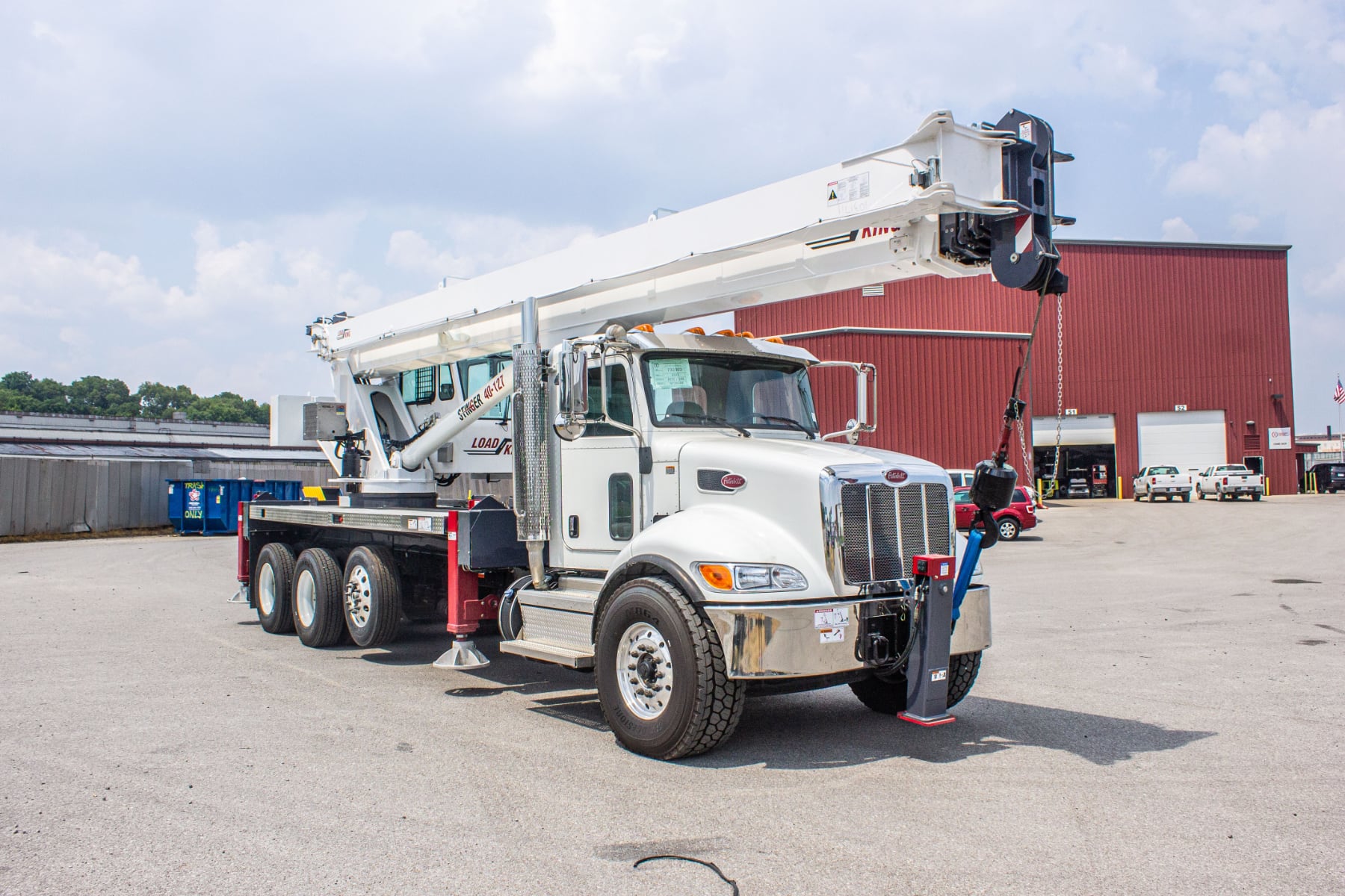 Stinger 40 127RS Boom Truck Load King